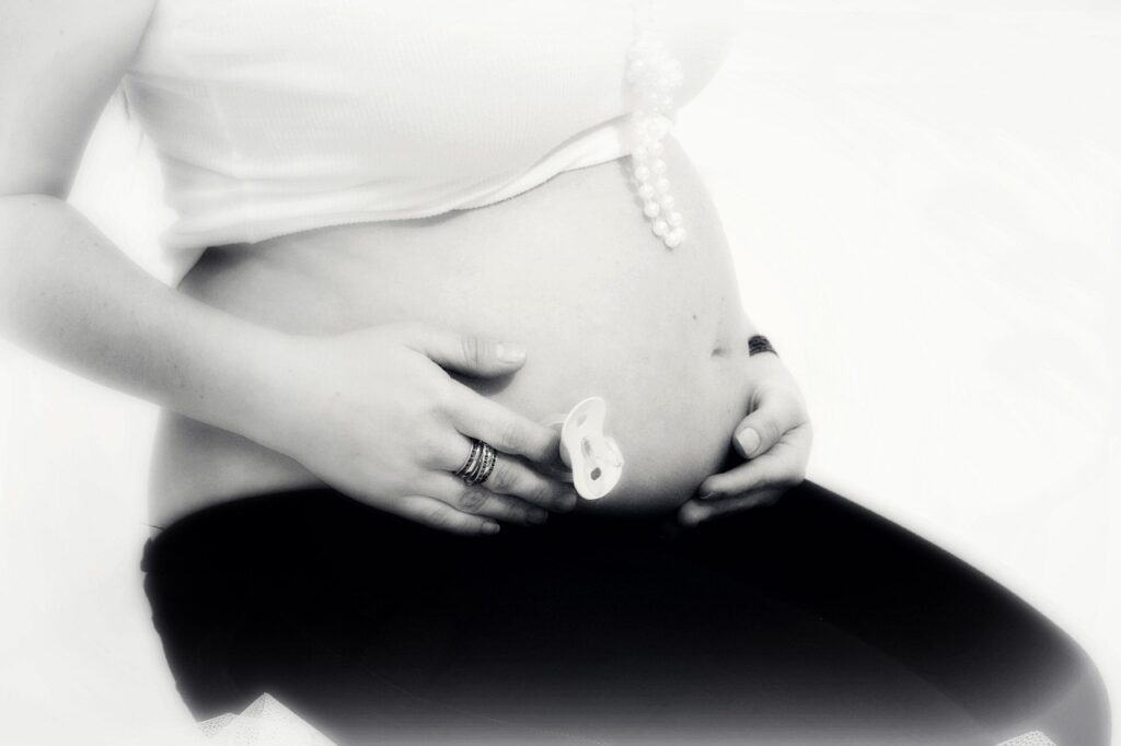massage pré natal et massage bébé